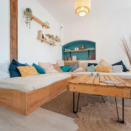 Garden - Utopy Hostel